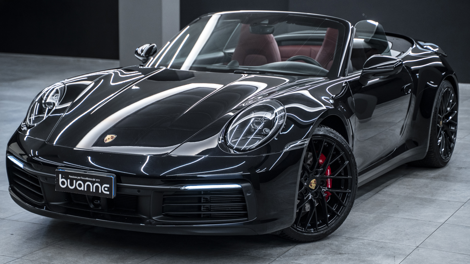 992